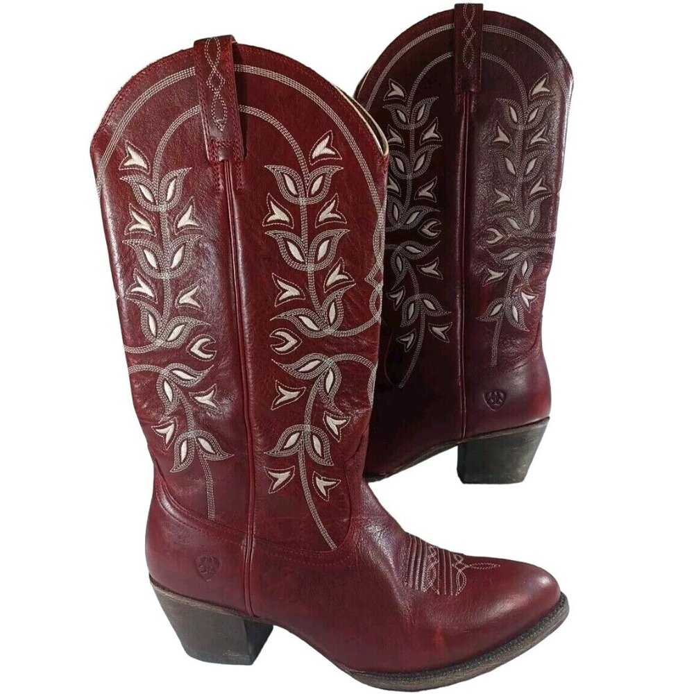 Ariat Desert Holly Boots Red Womens Size 9.5 B  Gently Worn White Stitching